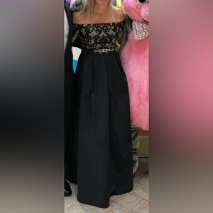 Vince Camuto Ballgown